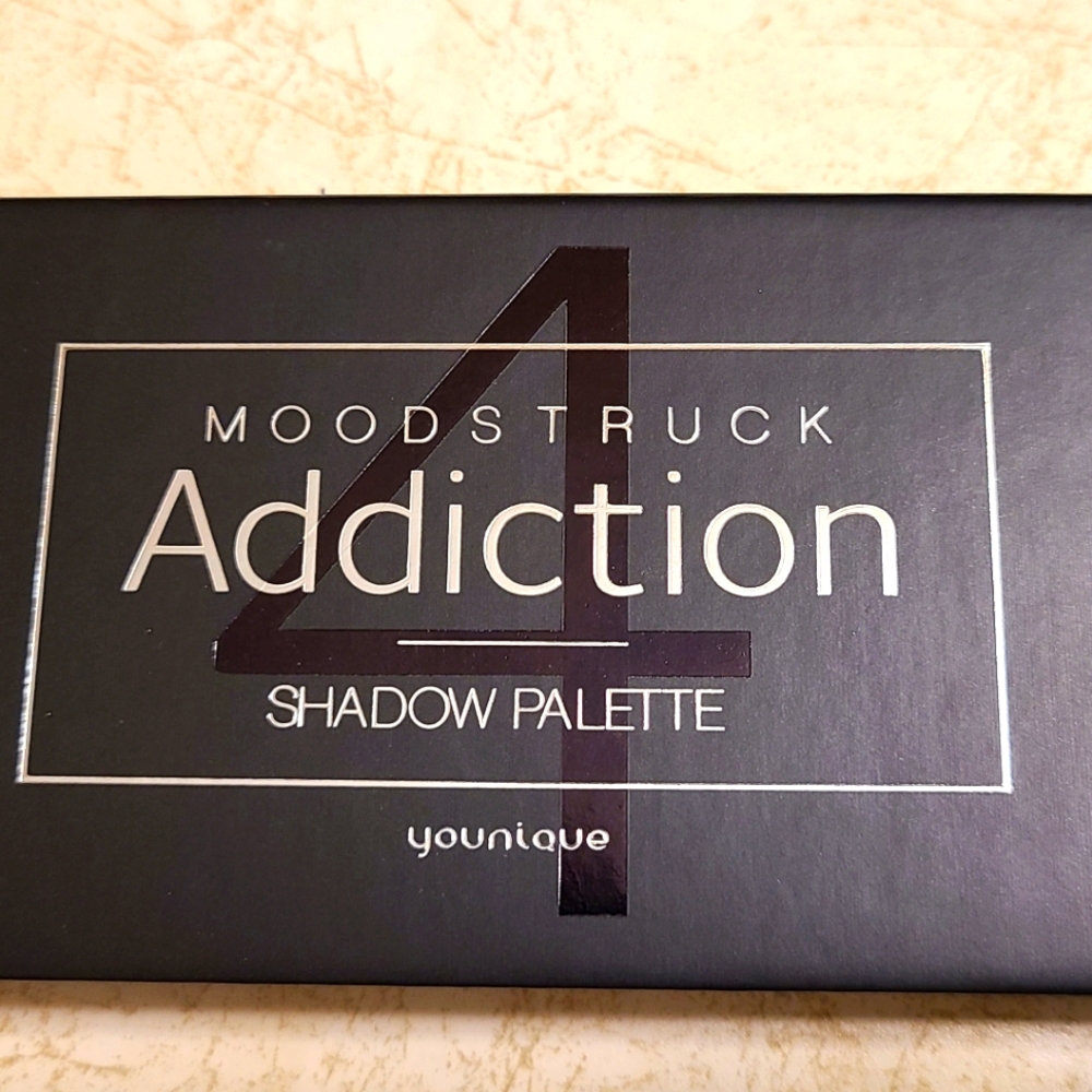 New Addiction No 4 Palette
